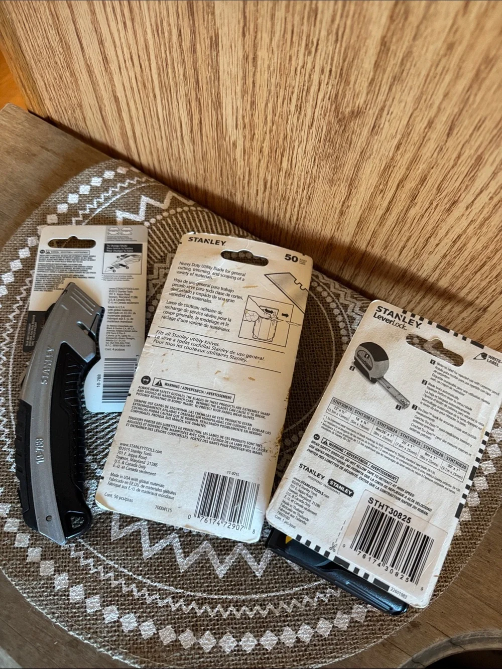 🆕 Stanley Tape Measure, Utility Interchange Knife & 50 Heavy Duty Blade Pack - Picture 2 of 2